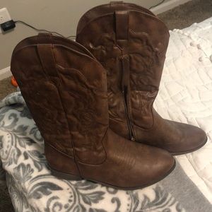 Cowboy boots